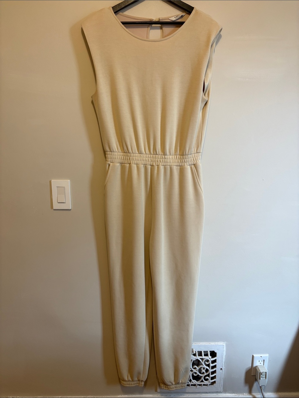 B.Young Bypusti Sleeveless Cream Jumpsuit with Elastic Waist